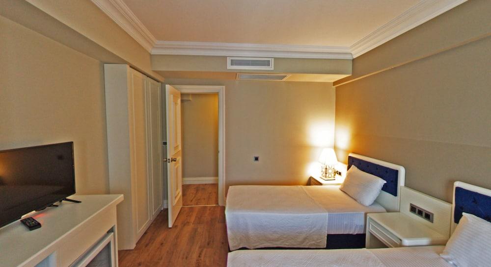 Mara Business Hotel Fethiye Extérieur photo