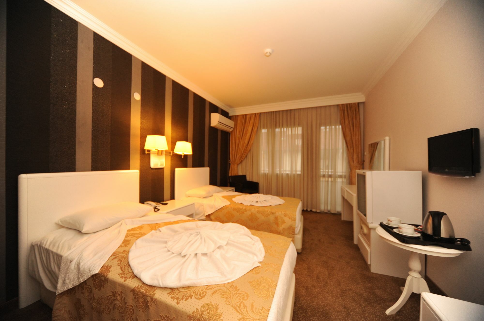Mara Business Hotel Fethiye Extérieur photo